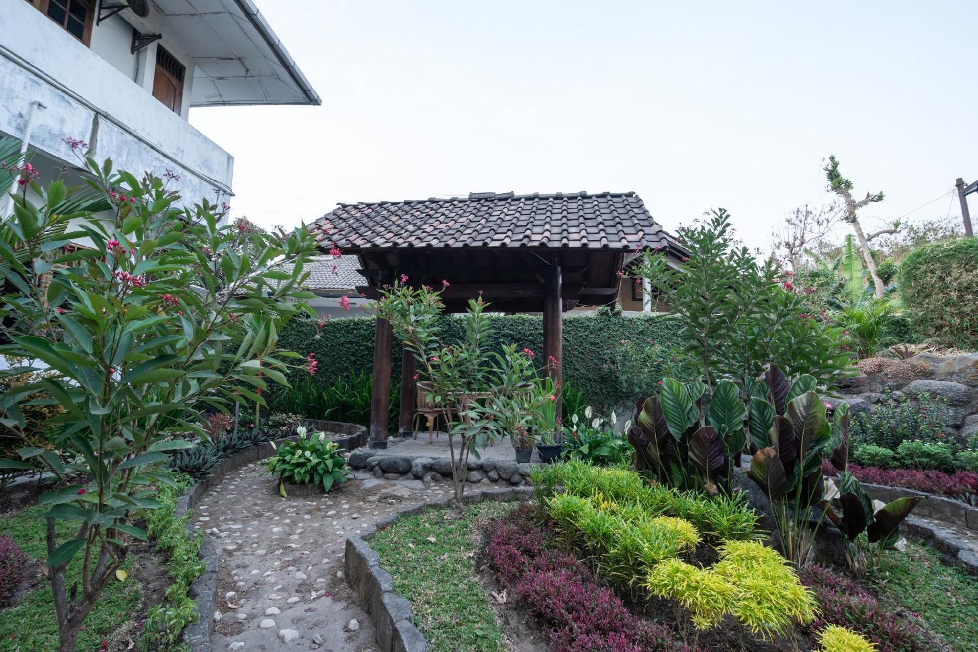 Hotel Super Oyo 1778 Omah Duwet Beran Kidul Exterior foto